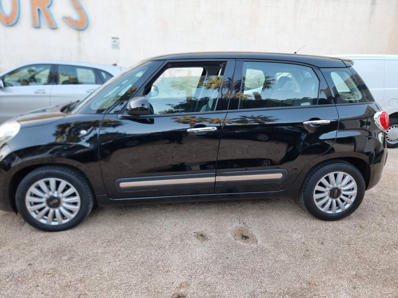 Fiat 500L 1.3 Multijet 95 CV Dualogic Pop Star AUTOMATICA