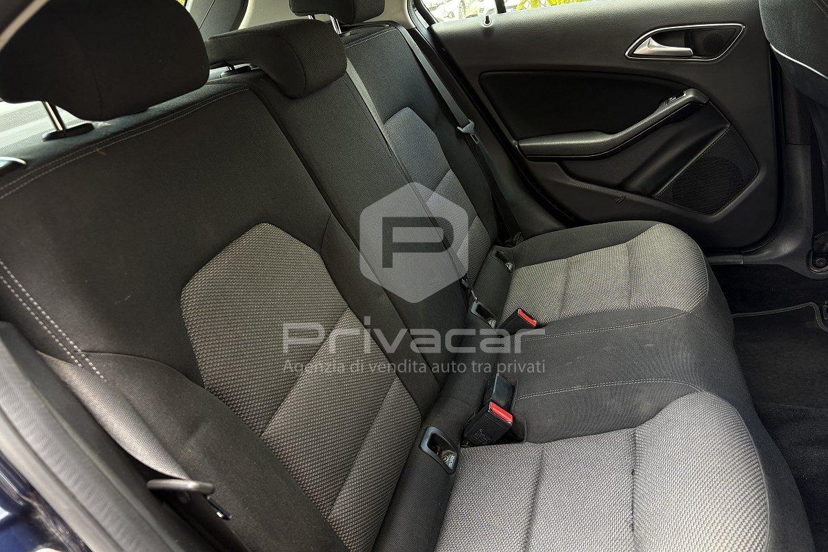MERCEDES A 160 d Business