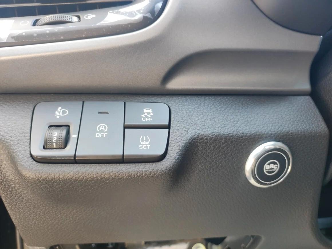 Kia Stonic 1.2 MPI GPL Urban