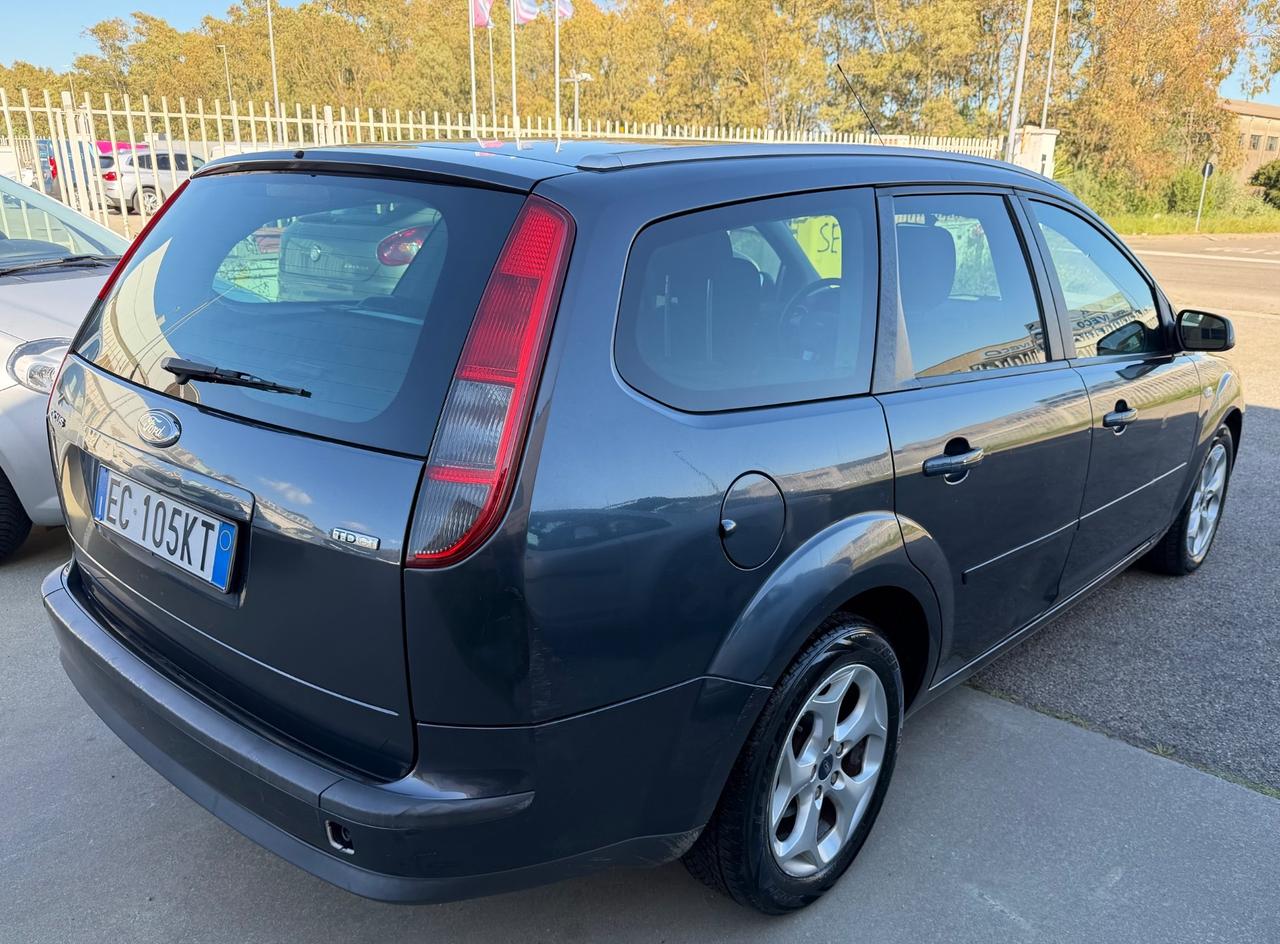 Ford Focus 1.6 TDCi 90CV -SOLO 120.000 KM-