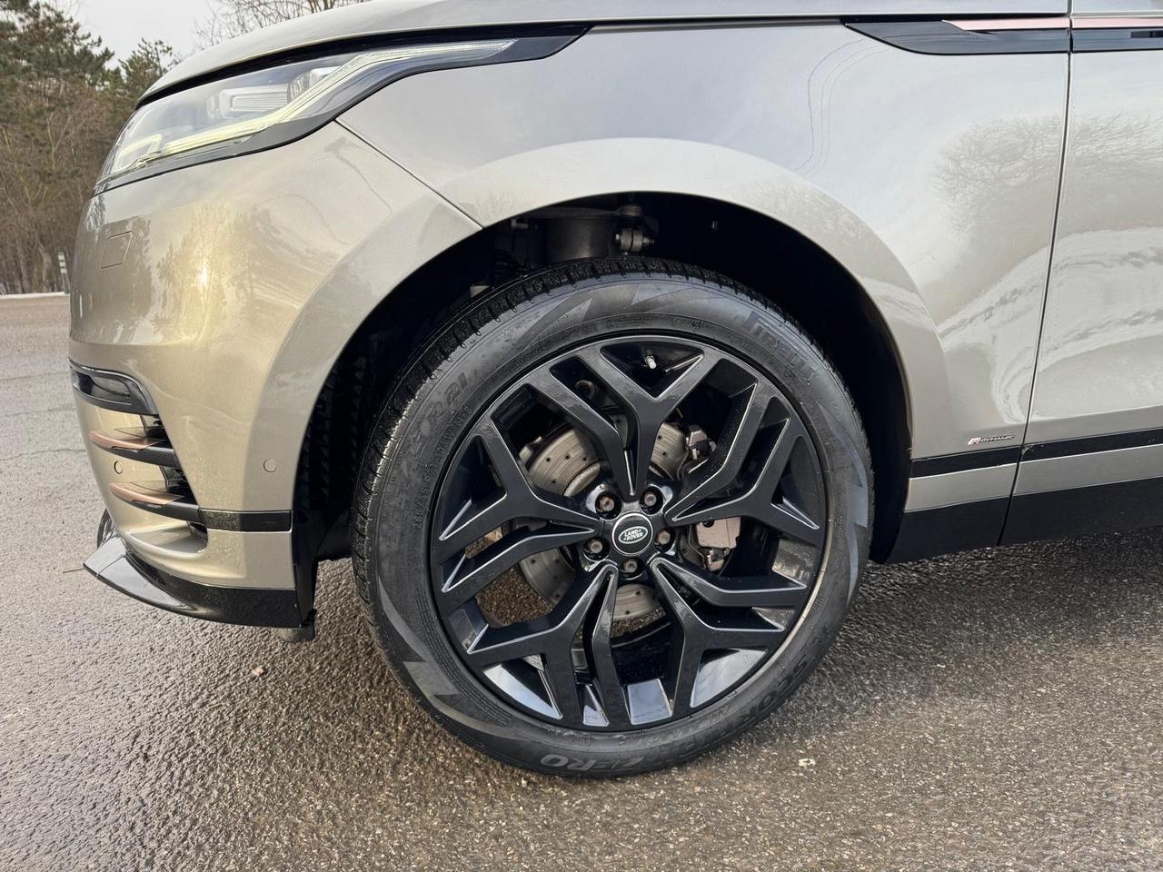 Land Rover Range Velar 2.0D I4 240 CV R-Dynamic HSE