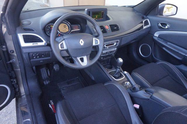 RENAULT Megane Mégane C-C 1.5 dCi 110CV Luxe