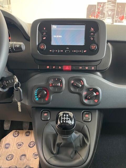 Fiat Panda Pandina 1.0 FireFly 65 CV Hybrid Icon / 5 posti