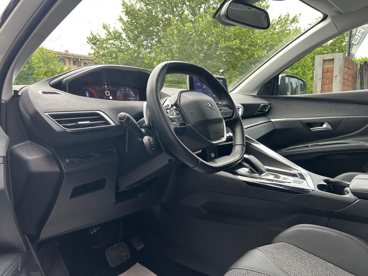 Peugeot 5008 BlueHDi 130 S&S EAT8 Allure