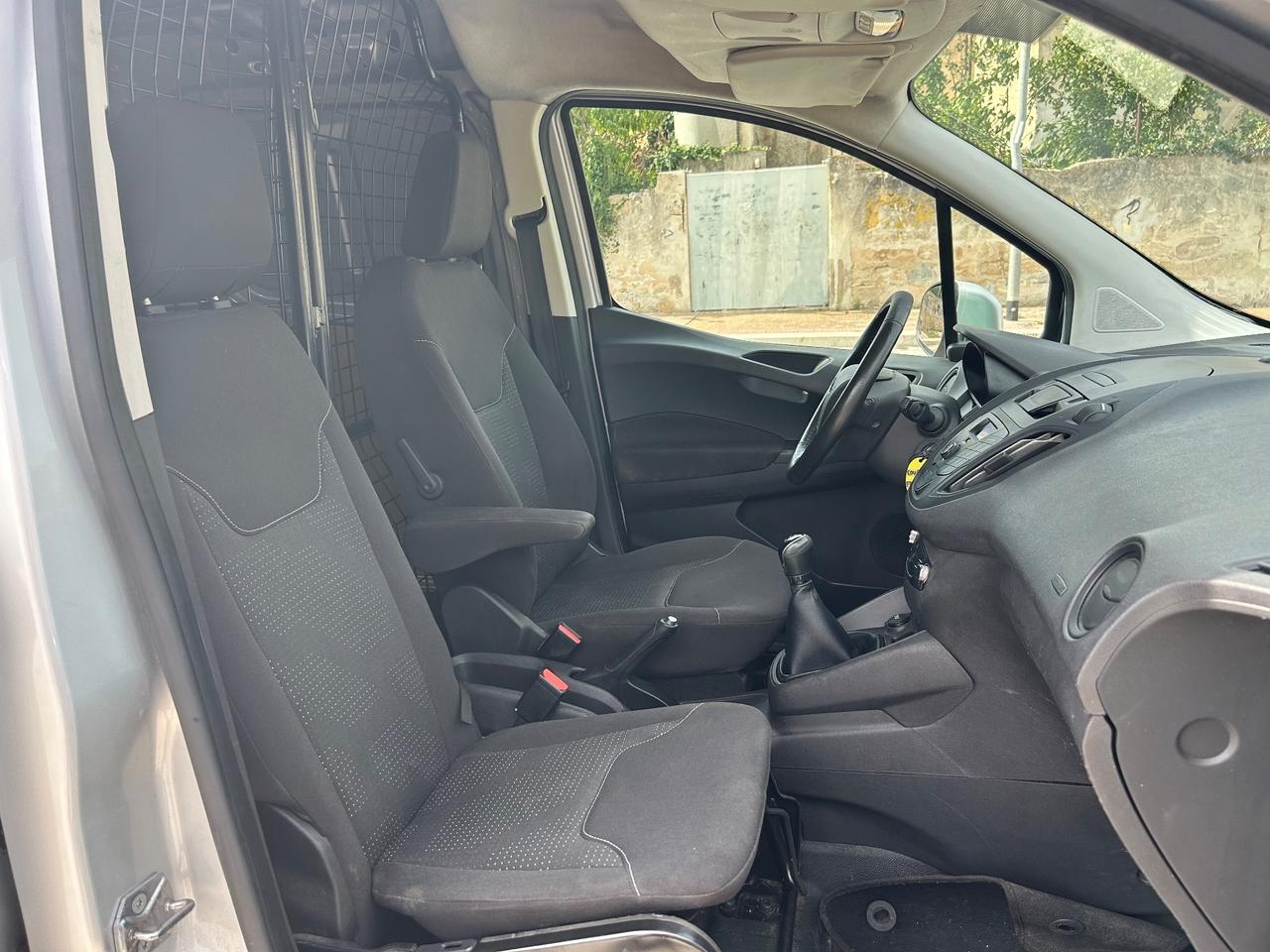Ford Transit Courier 1.5 TDCi 75CV Van Trend