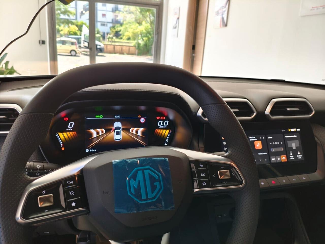 MG NEW ZS 1.5L MT STD