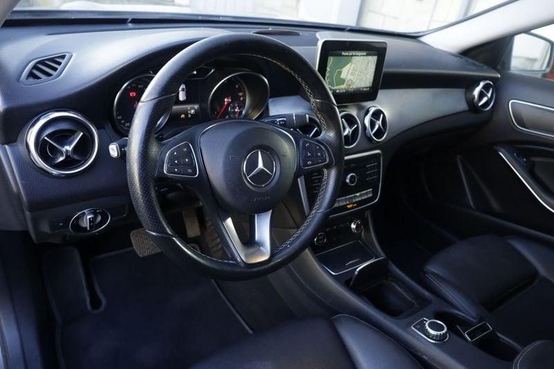 Mercedes-Benz GLA GLA 200 d Premium Unicoproprietario