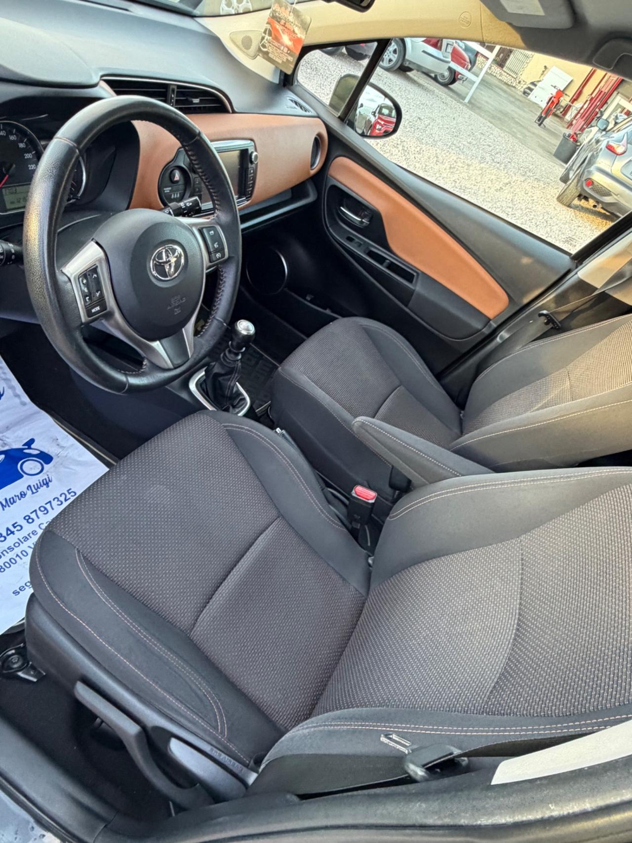 Toyota Yaris 1.3 5 porte Lounge