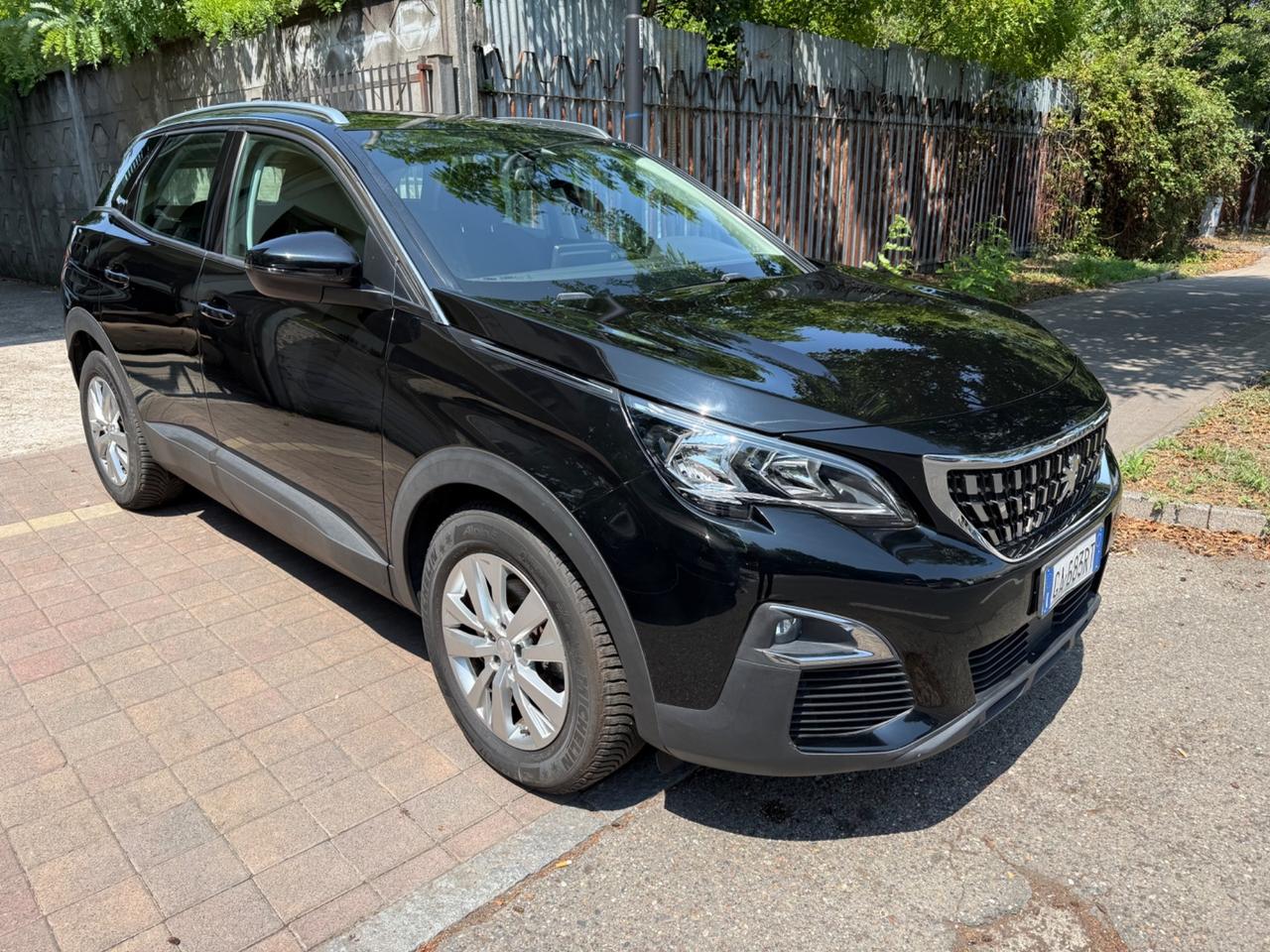 Peugeot 3008 BlueHDi 130 S&S Business