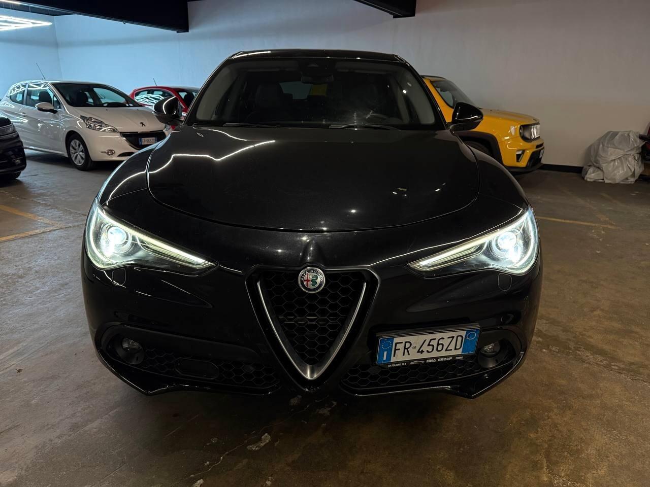 Alfa Romeo Stelvio 2.2 Turbodiesel 210 CV AT8 Q4 Business