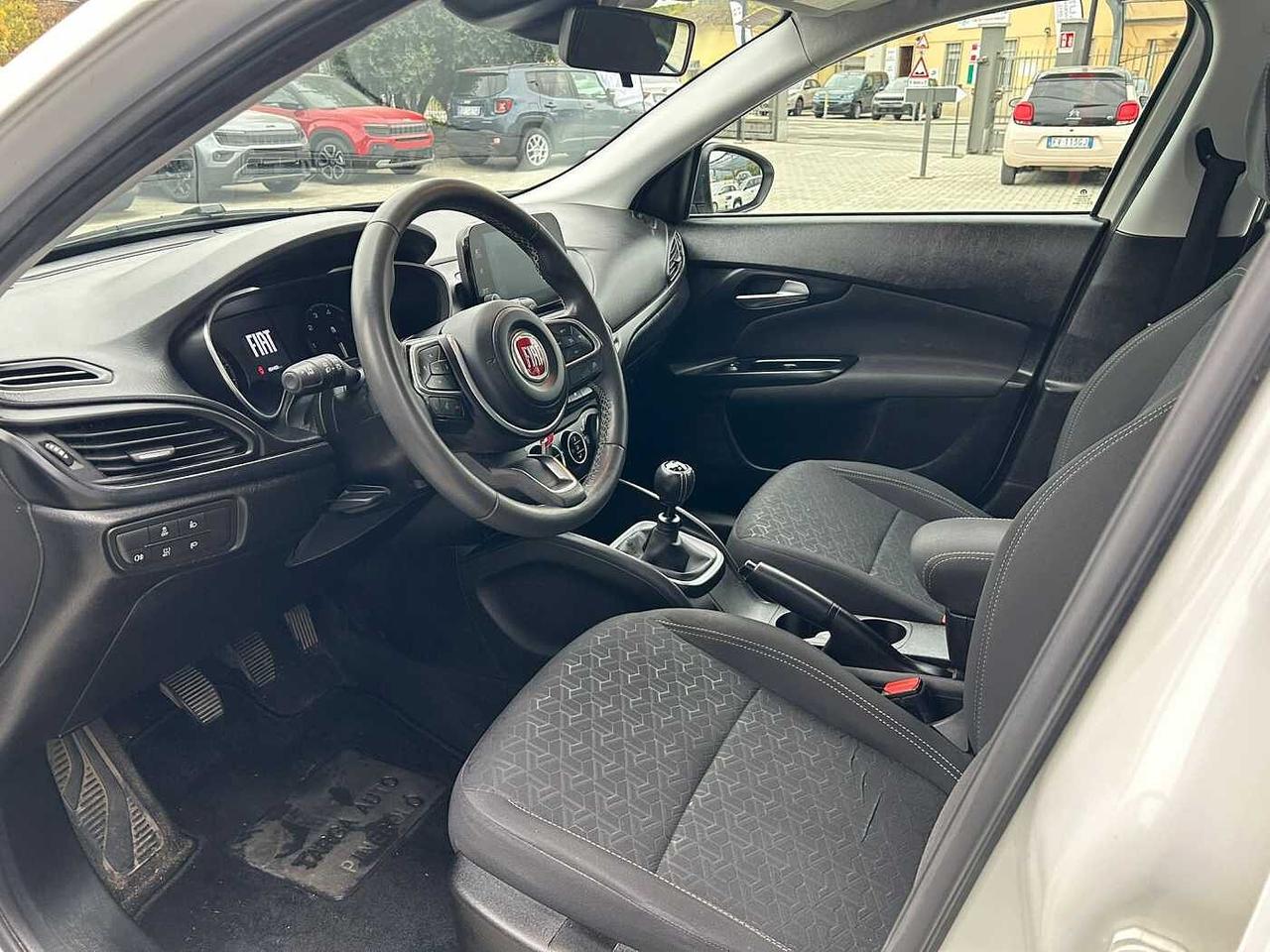 Fiat Tipo 1.6 Mjt S&S 5 porte Cross