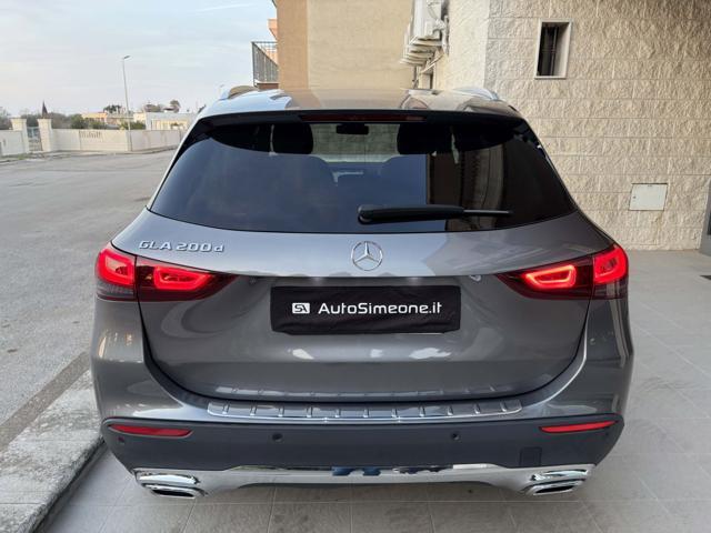 MERCEDES-BENZ GLA 200 d Automatic Sport Plus