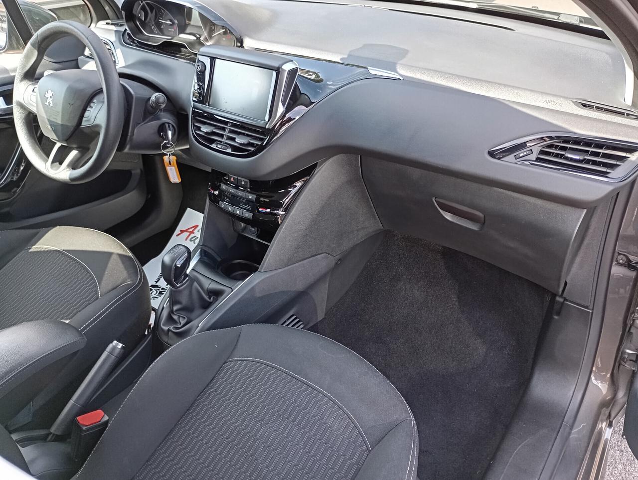 Peugeot 208 5P 1.2 PureTech 82CV Active