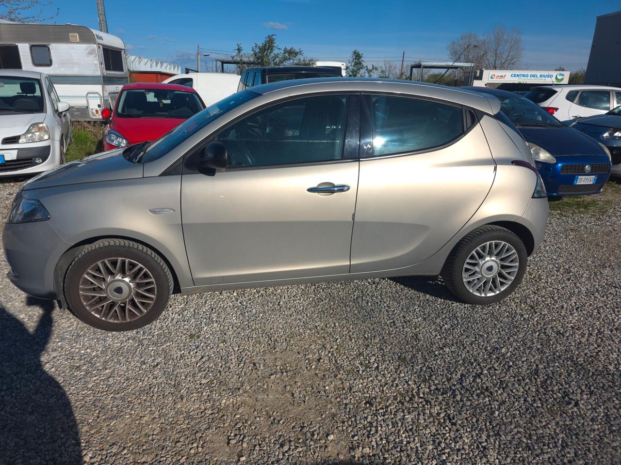 Lancia Ypsilon 1.2 69 CV 5 porte S&S Platinum