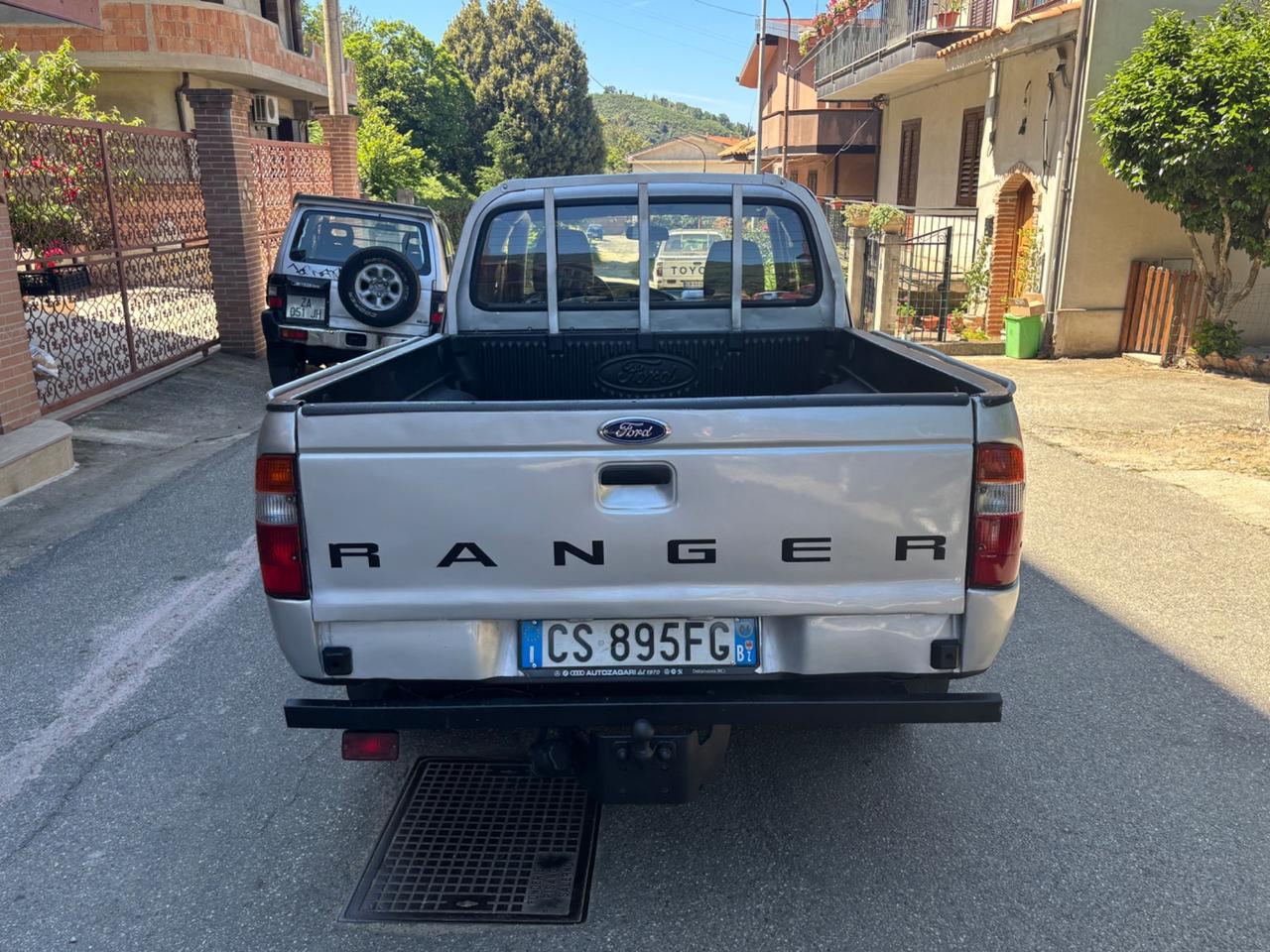Ford Ranger 2.5 TDI (109CV) 4p. Super Cab Pick-up XL