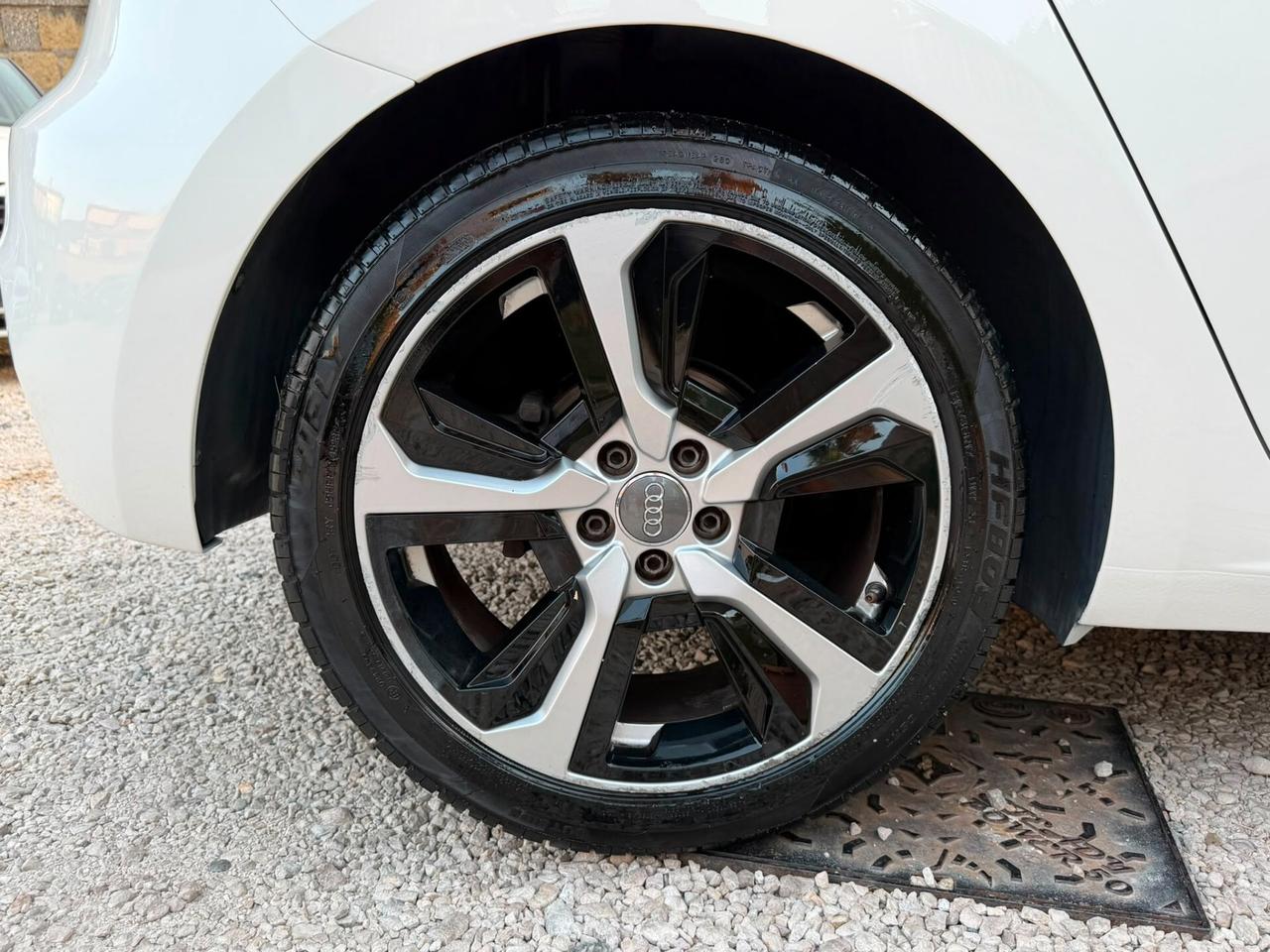 Audi A1 SPB 30 TFSI S tronic Admired