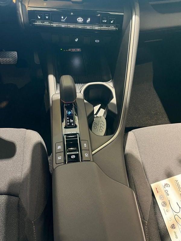 Toyota C-HR C-HR 2.0 HV Trend