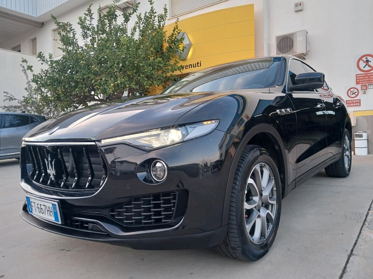 MASERATI Levante 3.0 V6 Diesel 250cv PARI AL NUOVO