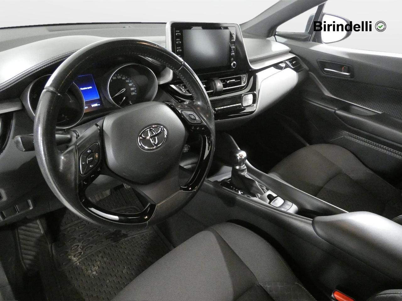 TOYOTA C-HR (2016-2023) - C-HR 1.8 Hybrid E-CVT Business