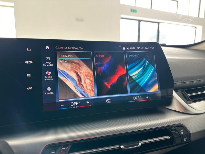 BMW X1 18 i X-Line Edition Signature sDrive DCT