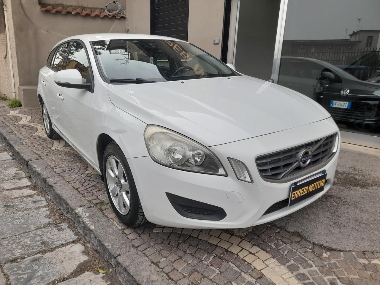 Volvo V60 DRIVe