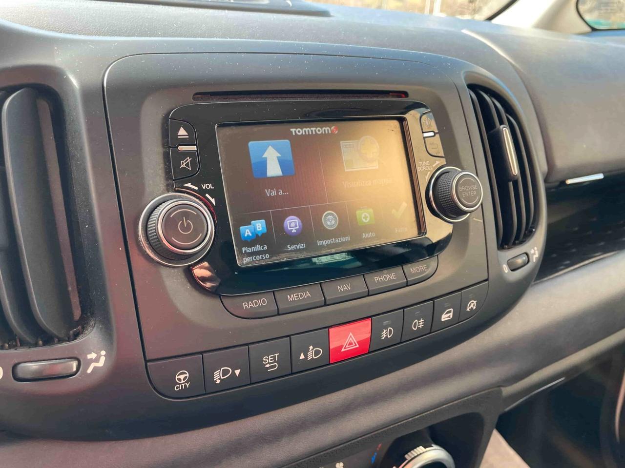 Fiat 500L Living 1.6 Multijet 105 CV Lounge 7 POSTI / NEOPATENTATI