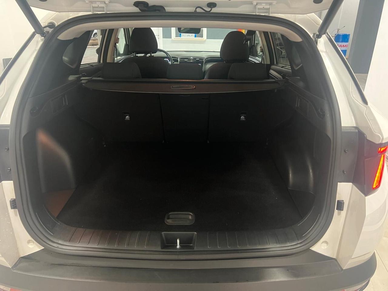 Hyundai Tucson 1.6 CRDI 48V DCT Exellence. IVA ESPOSTA