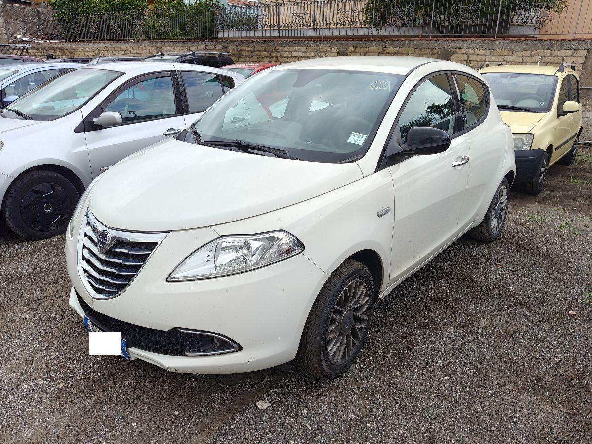 Lancia Ypsilon 5 Porte Ypsilon 1.3 mjt Gold s&s 95cv LEGGI