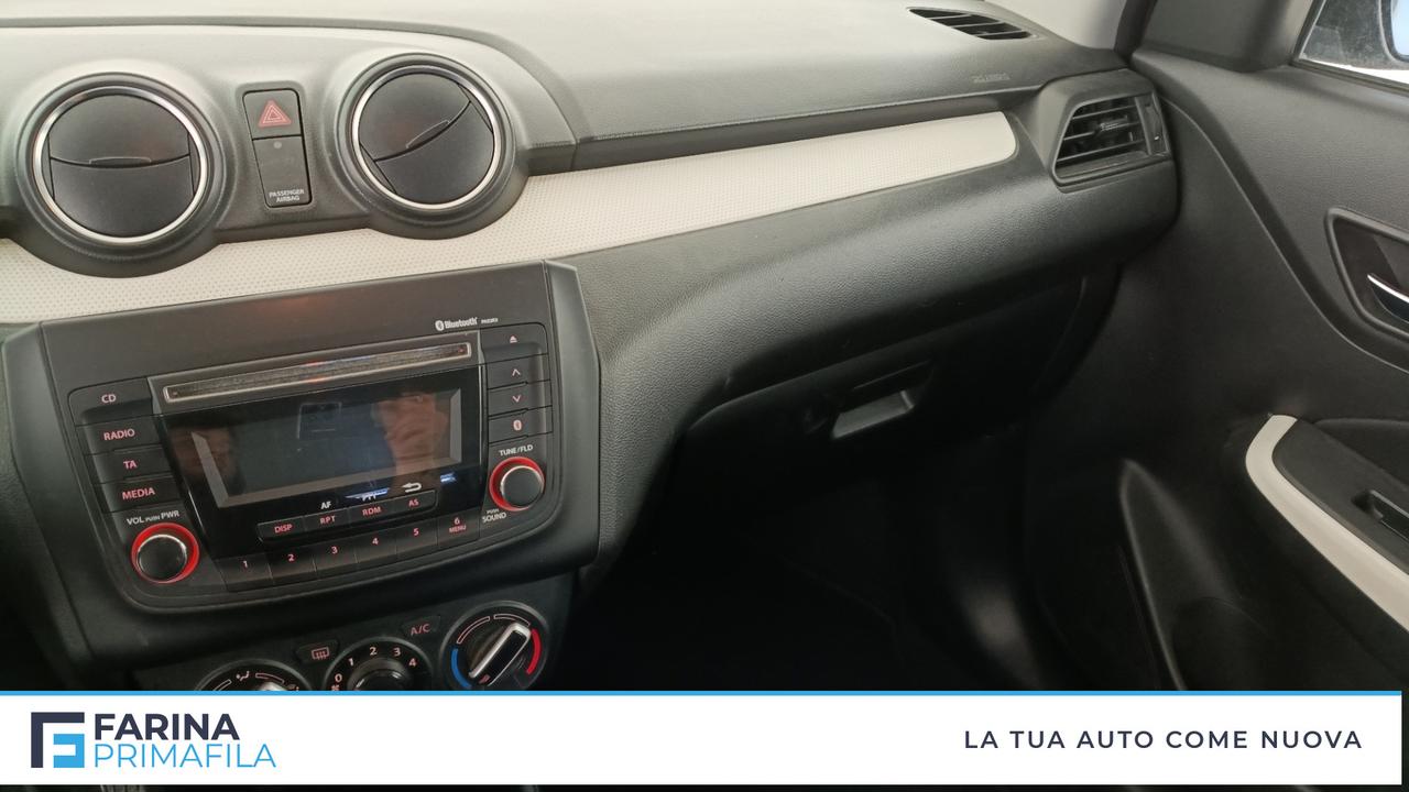 SUZUKI Swift VI 2017 - Swift 1.2h Cool 2wd