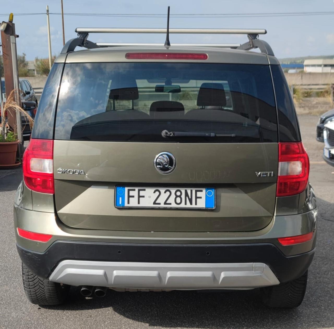 Skoda Yeti Outdoor 2.0 TDI SCR 110 CV Ambition - UNICO PROPRIETARIO -