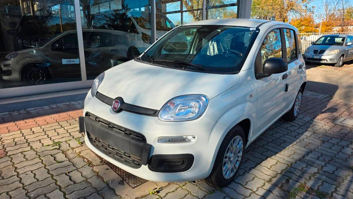 Fiat Panda 1.0 firefly hybrid s&s 70cv KM ZERO