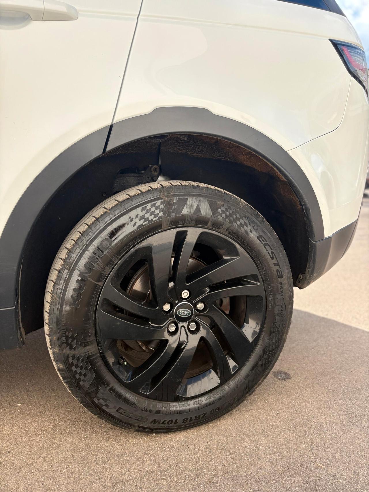 Land Rover Discovery Sport 2.0 td4 HSE LUXURY awd 150cv AUTOMATICA ,NAVI,TELECAMERA,PELLE,FARI LED,KM CERTIFICATI!