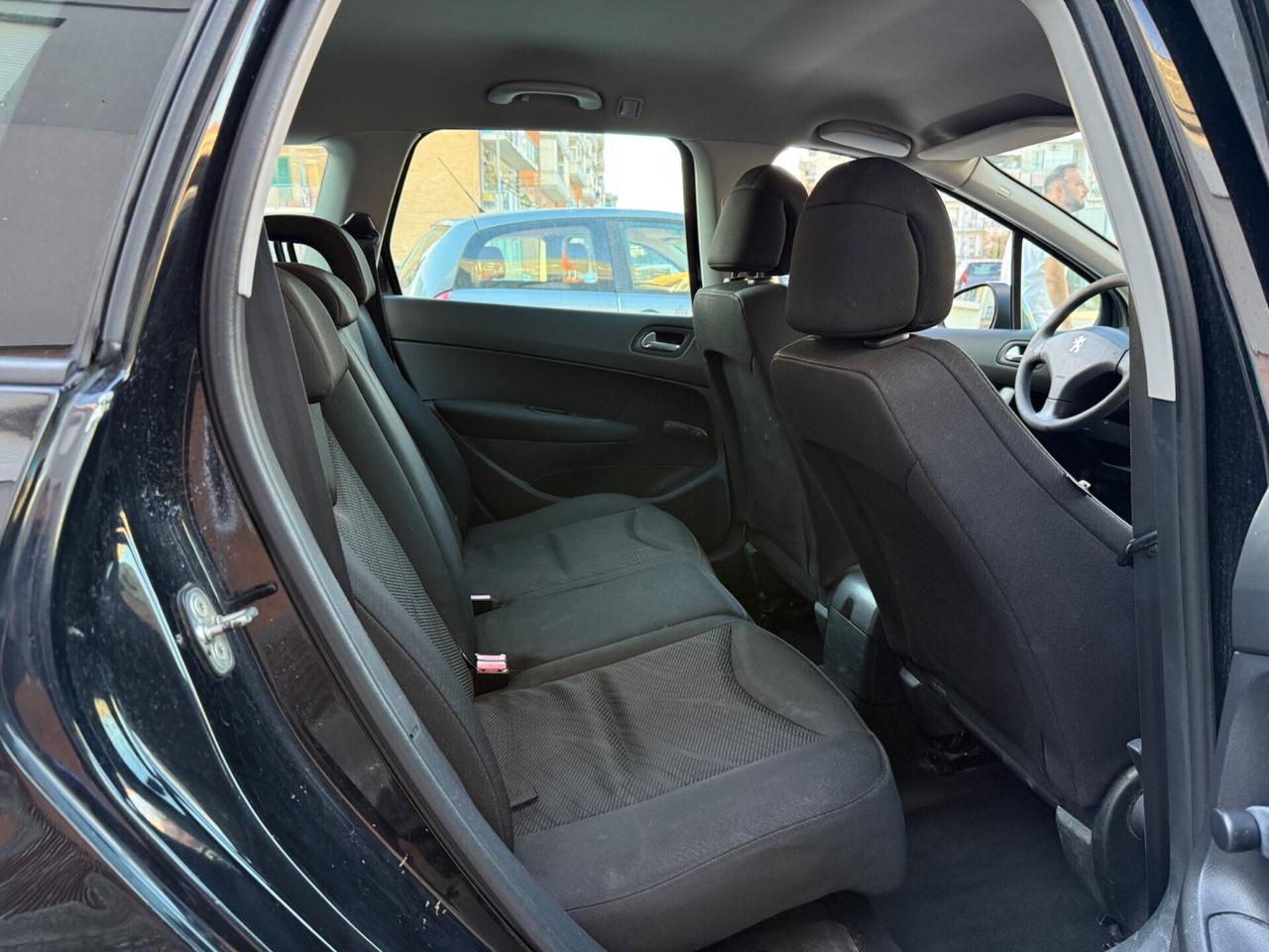 Peugeot 308Restayling 1.6 HDi 90CV SW Premium Perfetta