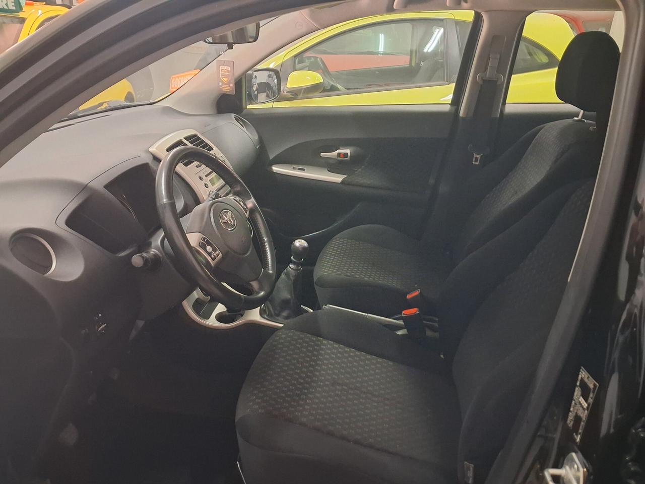 Toyota Urban Cruiser 1.4D unico prop 2009 AWD