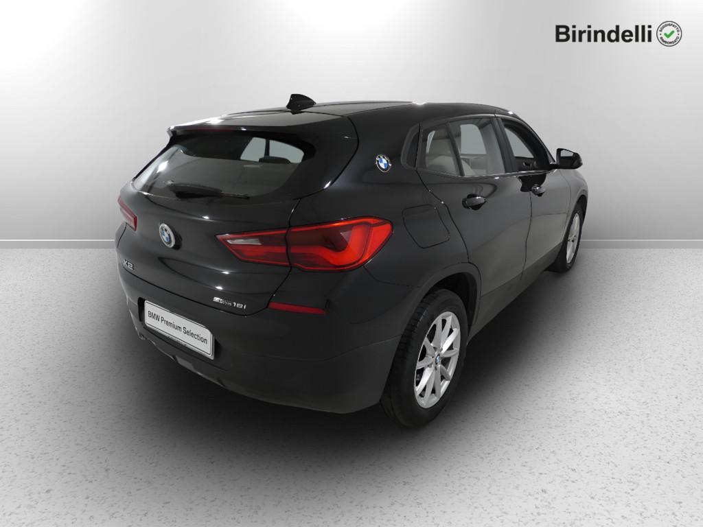 BMW X2 (F39) - X2 sDrive18i Business-X