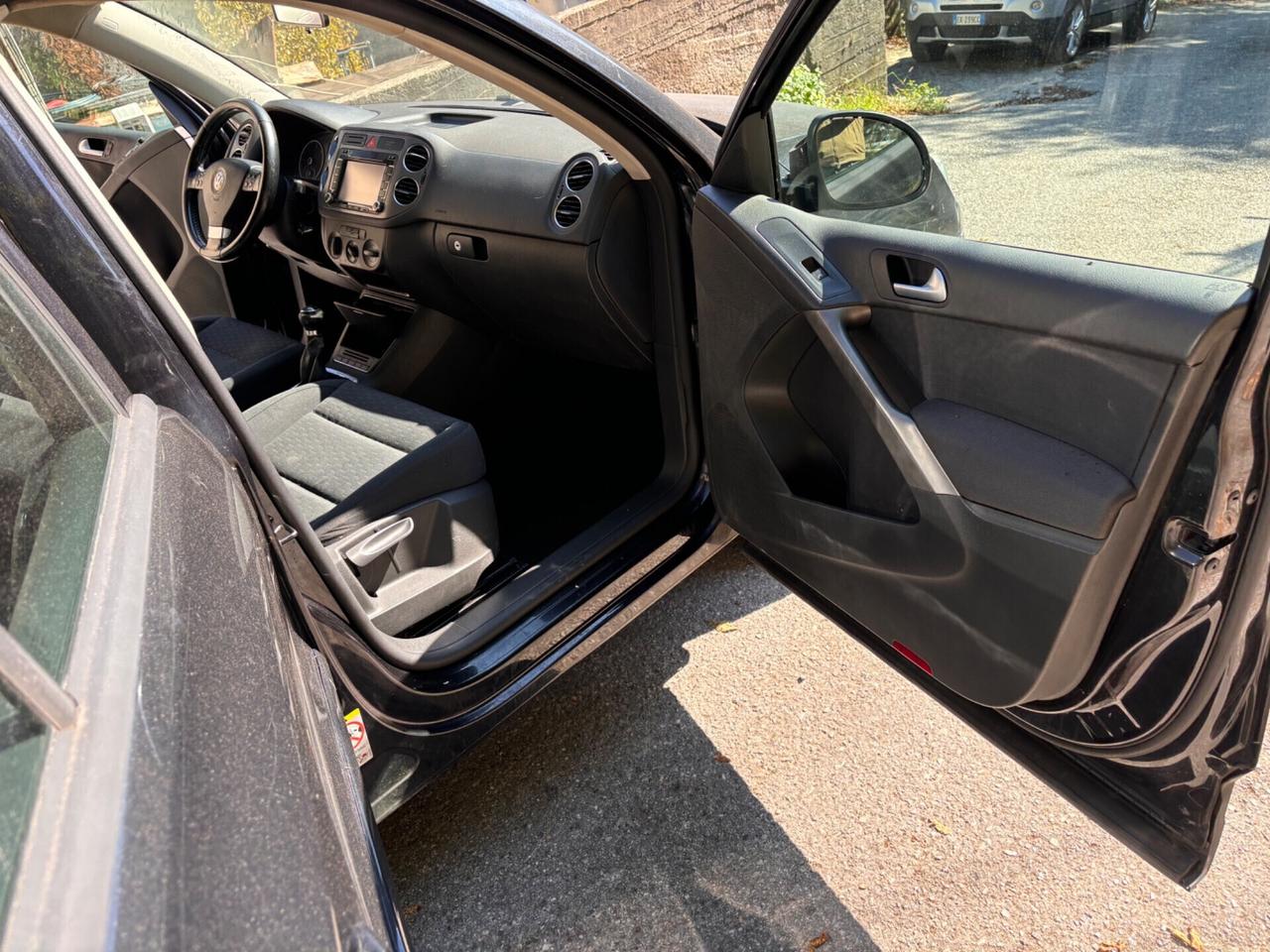 Volkswagen Tiguan 2.0 TDI DPF 4MOTION Track & Field