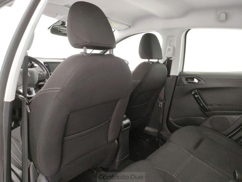 Peugeot 208 208 5p 1.2 puretech Allure 82cv