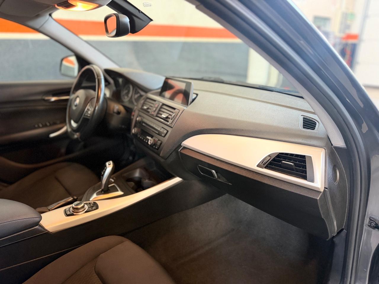 Bmw 116 116d 5p. Sport AUTOMATICO NEOPATENTATI