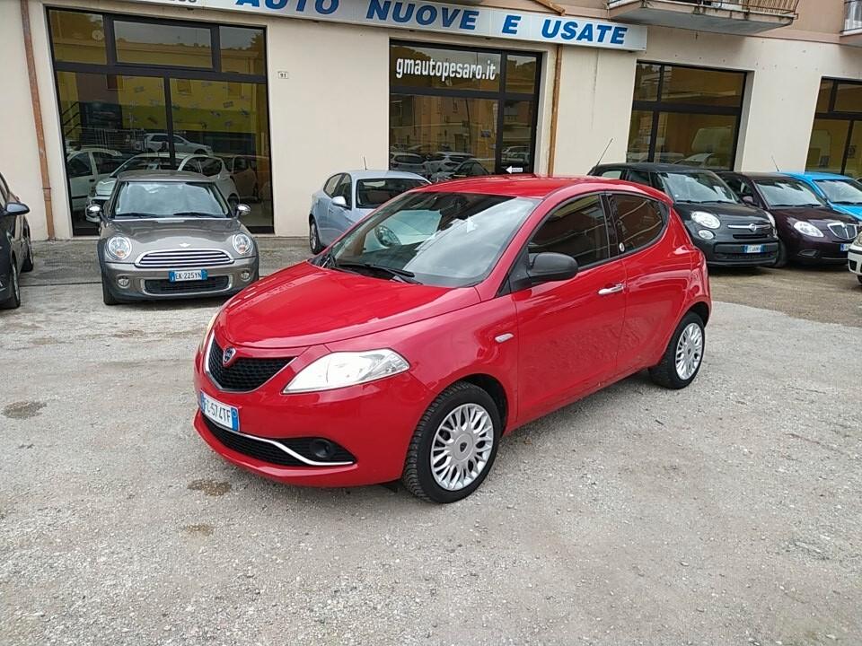Lancia Ypsilon 1.2 69 CV 5 porte GPL Ecochic Silver Neopatentati