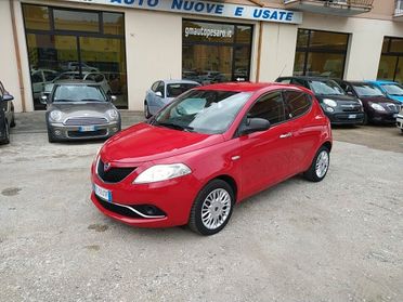 Lancia Ypsilon 1.2 69 CV 5 porte GPL Ecochic Silver Neopatentati