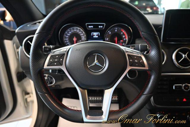 MERCEDES-BENZ CLA 220 CDI 7G-DCT F1 PREMIUM AMG NAVI TEL CRUISE 18"FULL