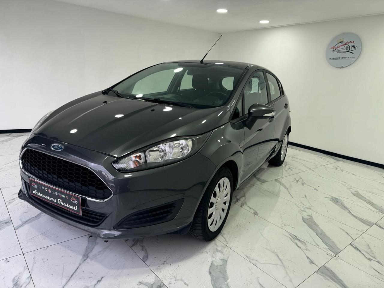 Ford Fiesta 1.5 TDCi 5 porte Titanium-NEOPATENTATI-GARANTITA