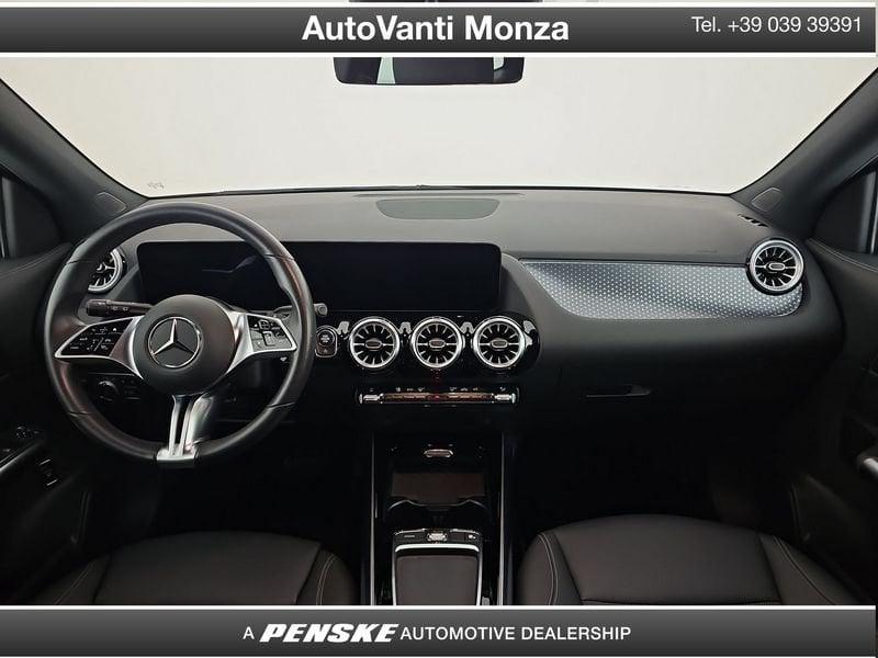 Mercedes-Benz GLA MERCEDES 200 D 4MATIC ADVANCED