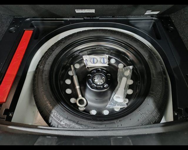 VOLVO V40 D2 Kinetic