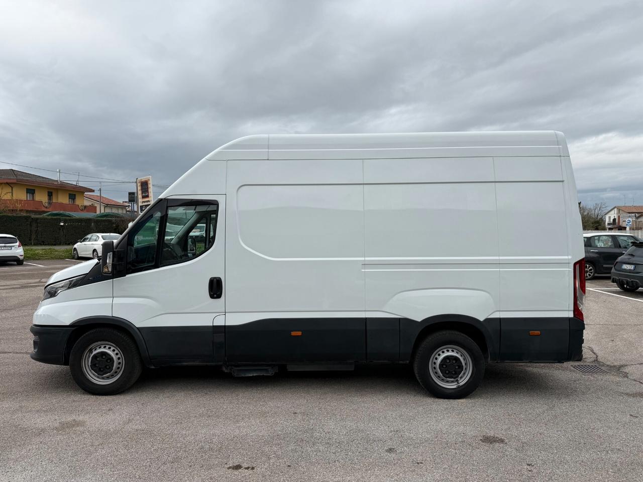 Iveco Daily 35C14NA8V BTor 3.0 CNG PM-TM-RG Furgone Hi-Matic