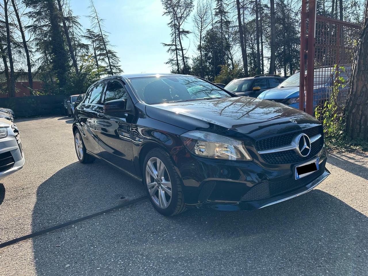 Mercedes-benz A 180 A 180 d Sport