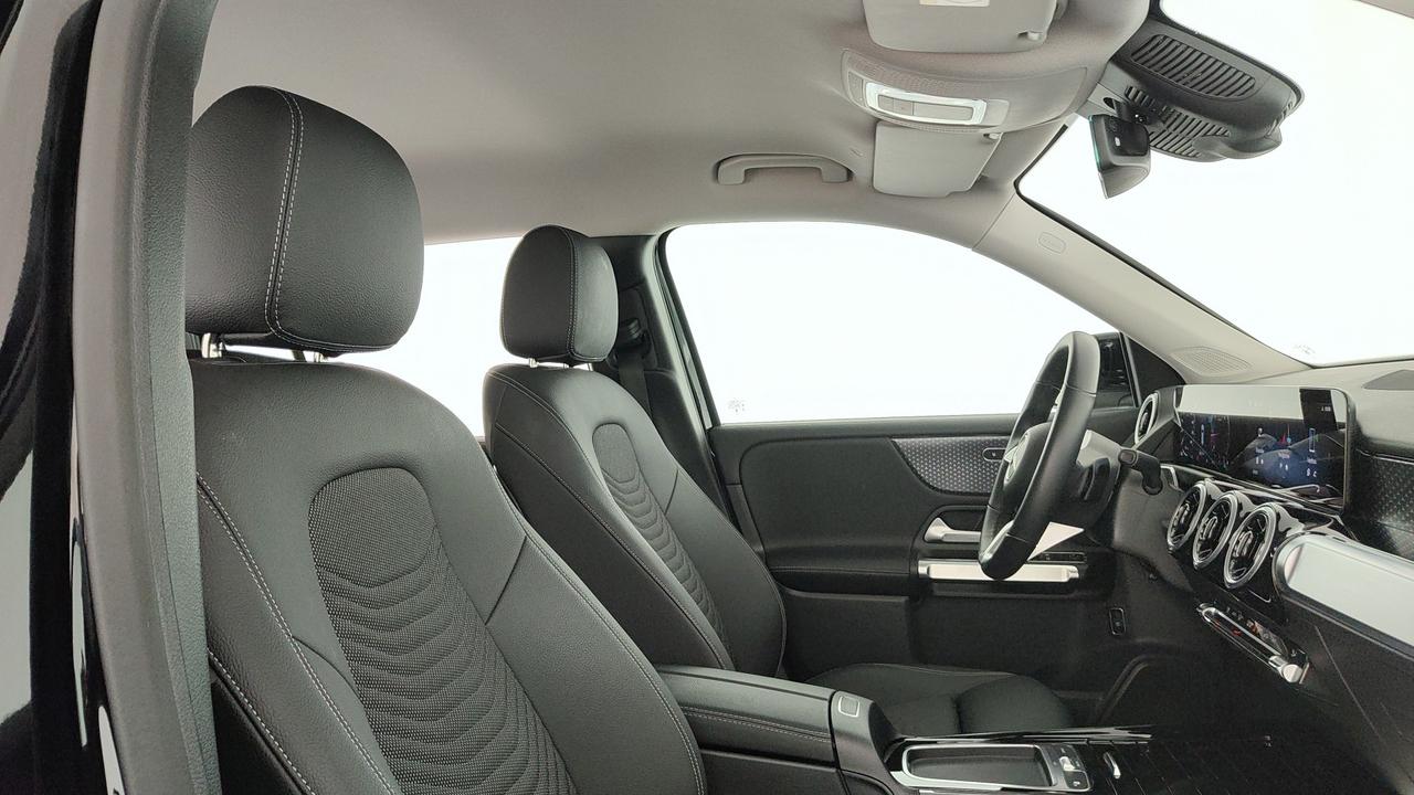 Mercedes-Benz GLB 180 d Progressive Advanced auto