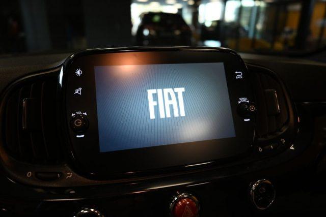 FIAT 500C 1.0 HYBRID DOLCEVITA PELLE/TESS.CARPLAY 15"CRUISE!