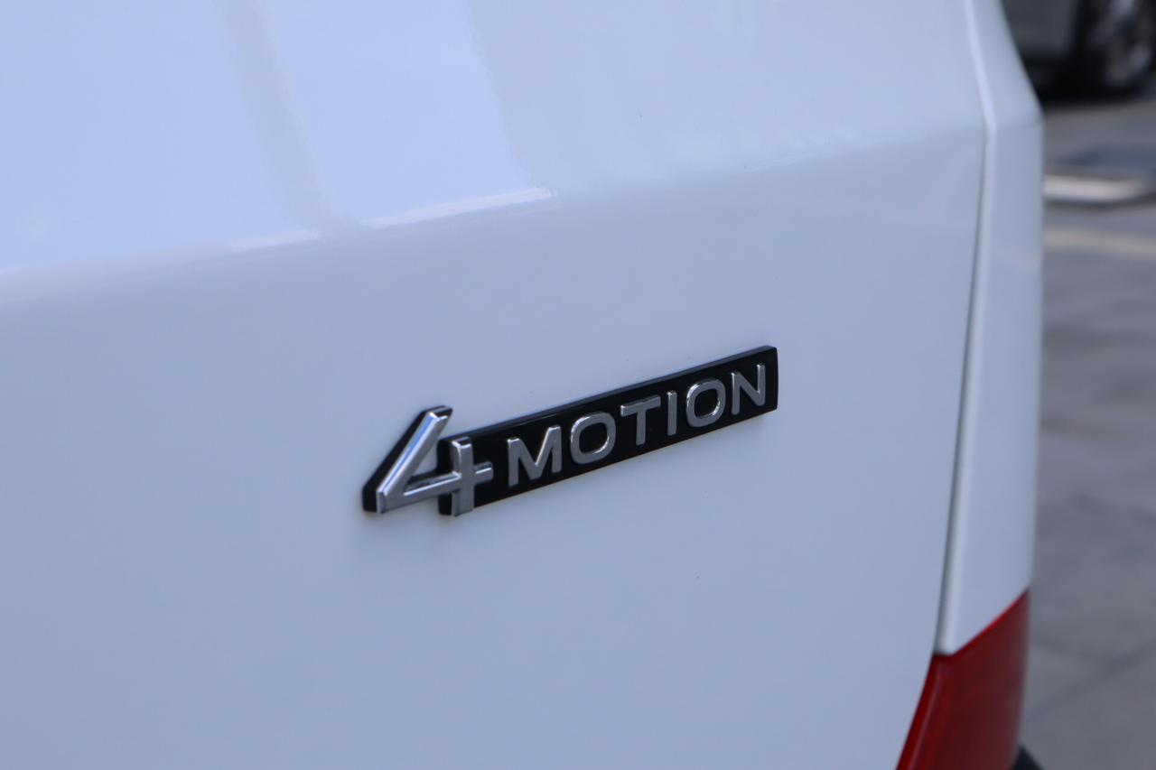 Volkswagen Transporter T7 L2 2.0 150CV DSG 4MOTION 0 Km!