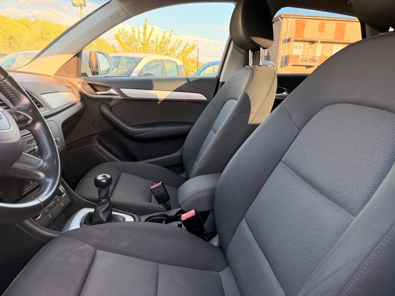 Audi Q3 2.0 TDI 150 CV anno 2016 con gancio traino
